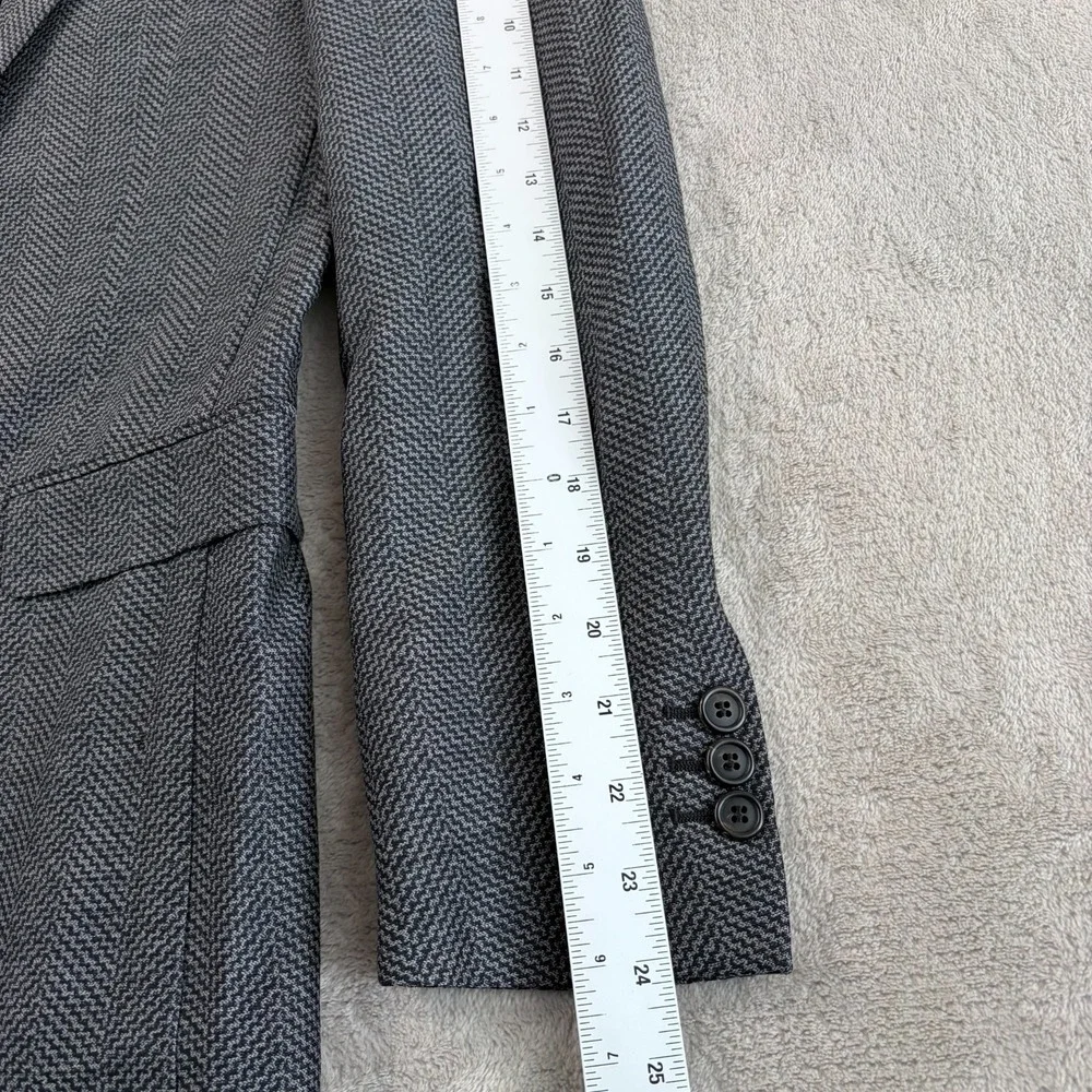 Prada Milano Blazer Jacket Sport Coat Men 36R Grey Black Geo Wool Blend‎ Italy